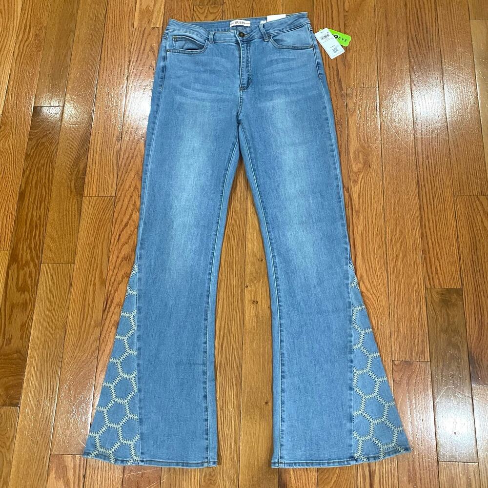 GUESS 1981 Embroidered High Rise Flare-Leg Denim Jeans Women's Size 31 NEW